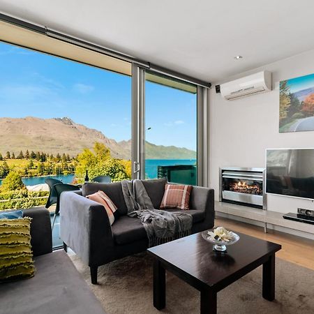 Modern Executive Living In Pounamu Queenstown Exterior foto