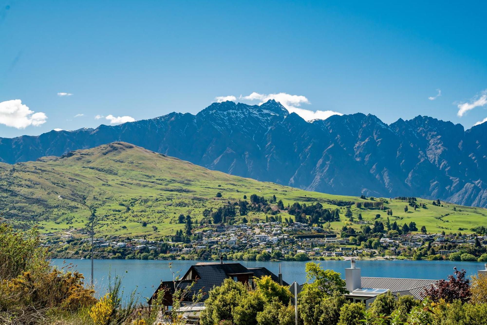 Apartamento Modern Executive Living In Pounamu Queenstown Exterior foto